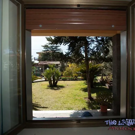 Etna Travellers לינה וארוחת בוקר 2*