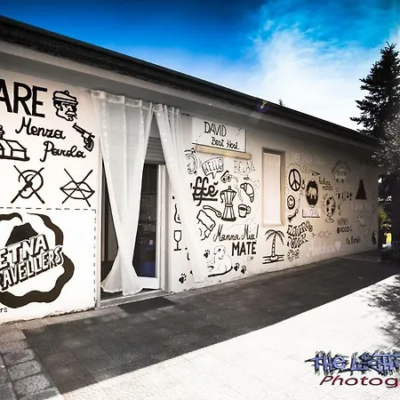 לינה וארוחת בוקר Etna Travellers