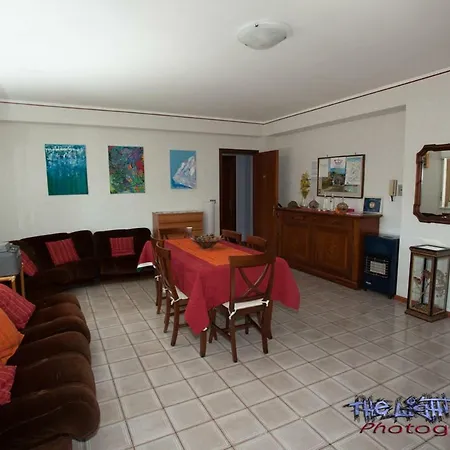 Bed & Breakfast Etna Travellers 2*